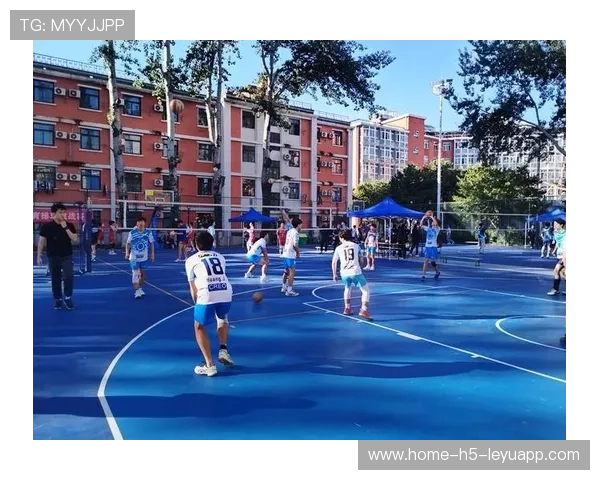 体育新闻中心早间快讯播报，体育频道早间新闻