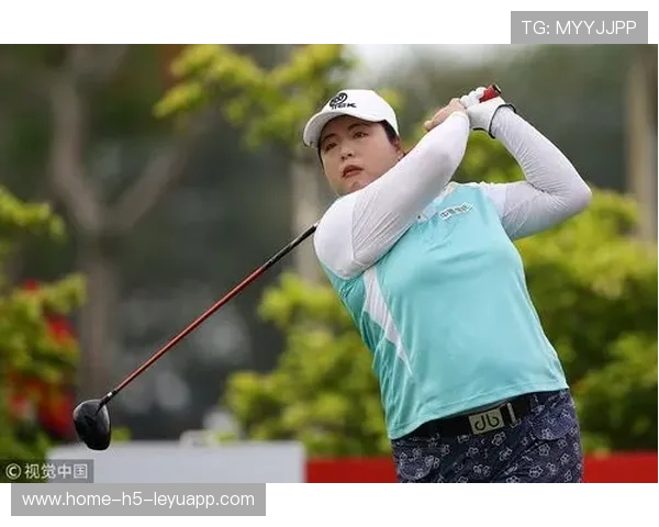 冯珊珊减肥经验：70斤减重路上的轻松心态，冯珊珊瘦的图片