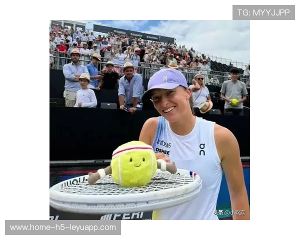 斯瓦泰克稳居女子赛场之巅，统治力再现，斯瓦泰克服饰赞助品牌