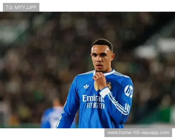 阿诺德离队后皇马右路重建提速,足球阿诺德